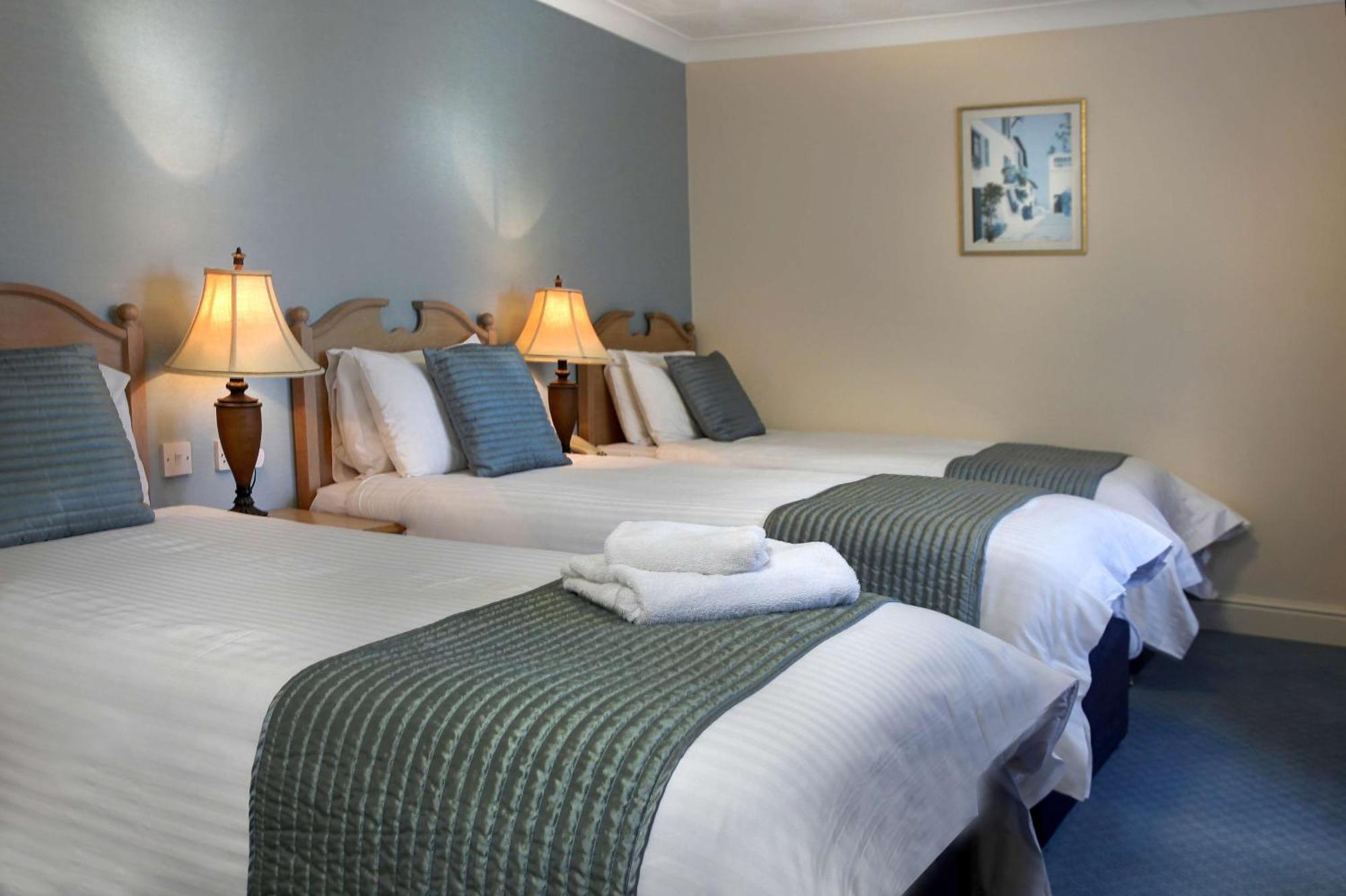 Best Western Manor Hotel Грейвсенд Экстерьер фото