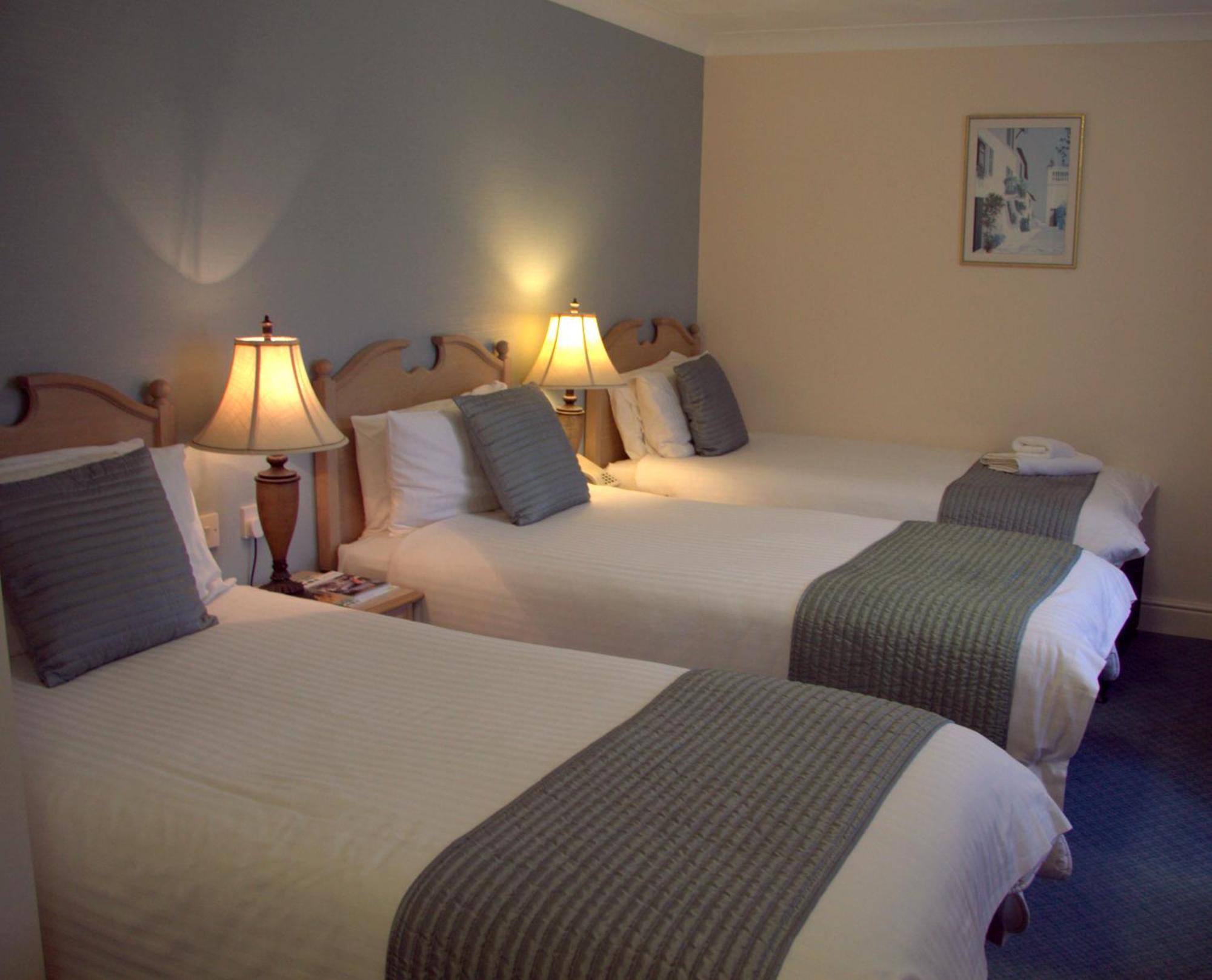Best Western Manor Hotel Грейвсенд Экстерьер фото