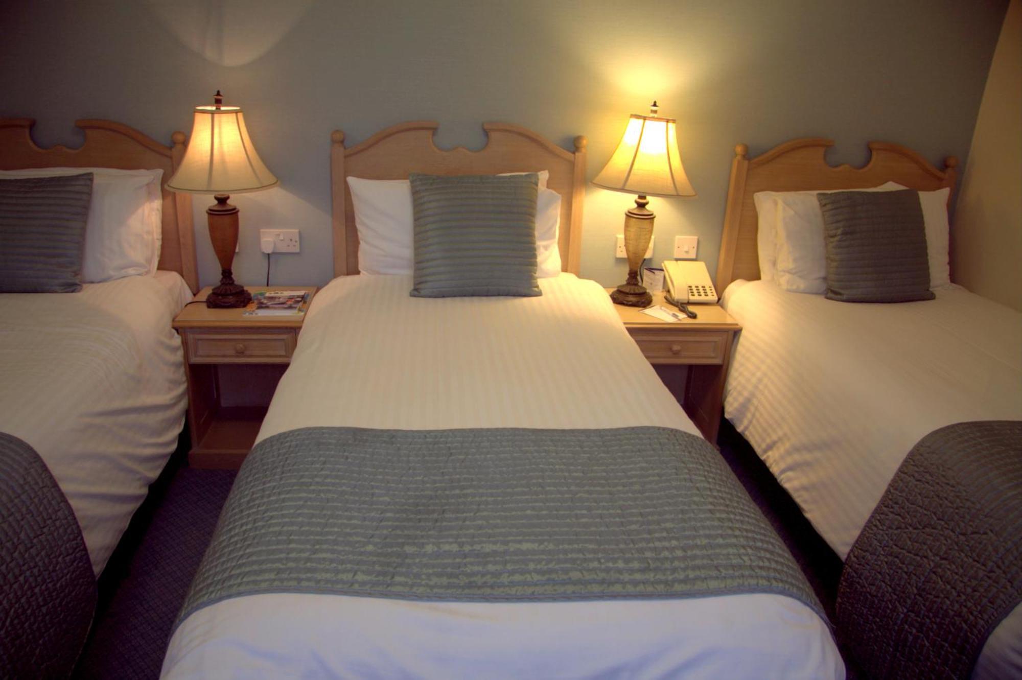 Best Western Manor Hotel Грейвсенд Экстерьер фото
