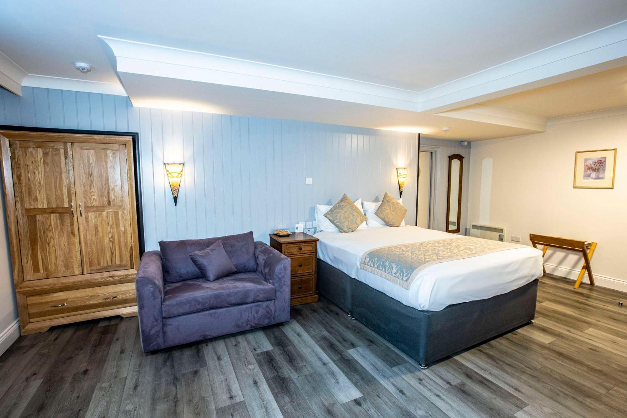Best Western Manor Hotel Грейвсенд Экстерьер фото