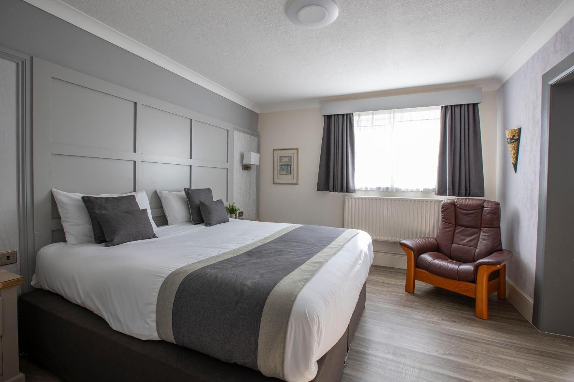 Best Western Manor Hotel Грейвсенд Экстерьер фото