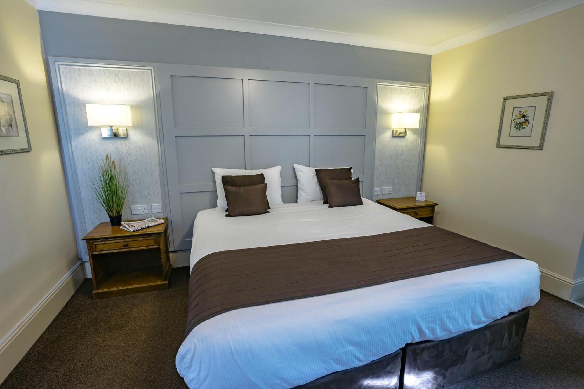 Best Western Manor Hotel Грейвсенд Экстерьер фото
